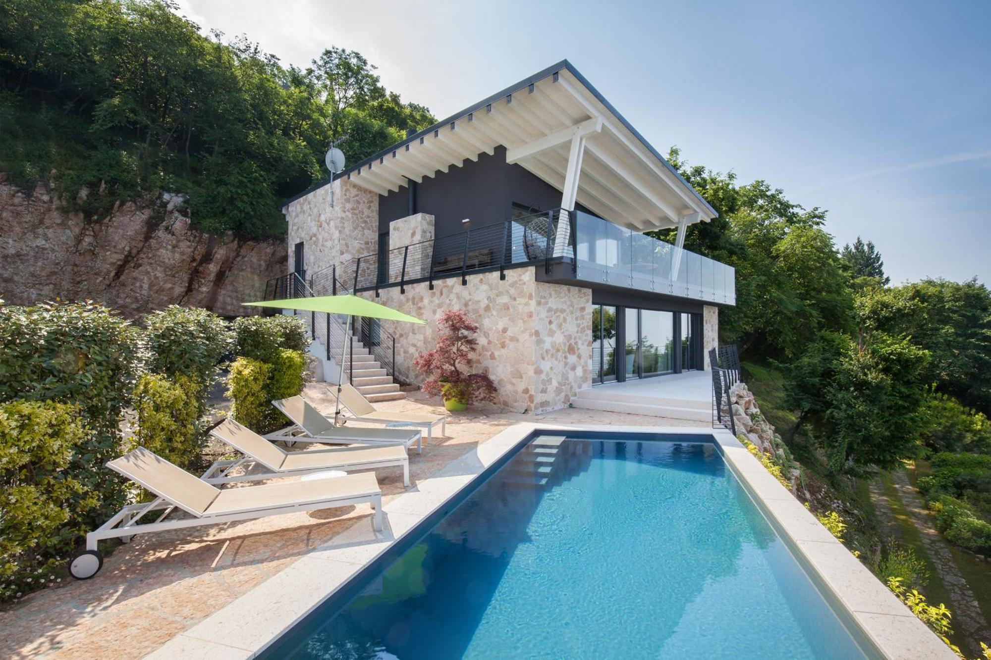 Only Adult Villa Montelago With Pool San Zeno di Montagna Exterior photo